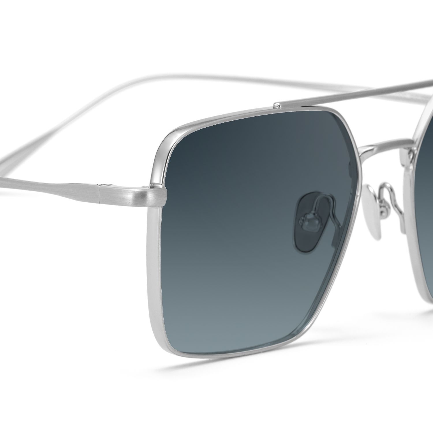 Jensen Silver Aviator Sunglasses to Frame Your Face | ZEELOOL CA4