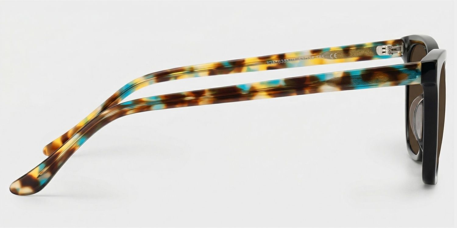 Faith Black Frame Sunglasses with Rectangle Style | ZEELOOL CA3