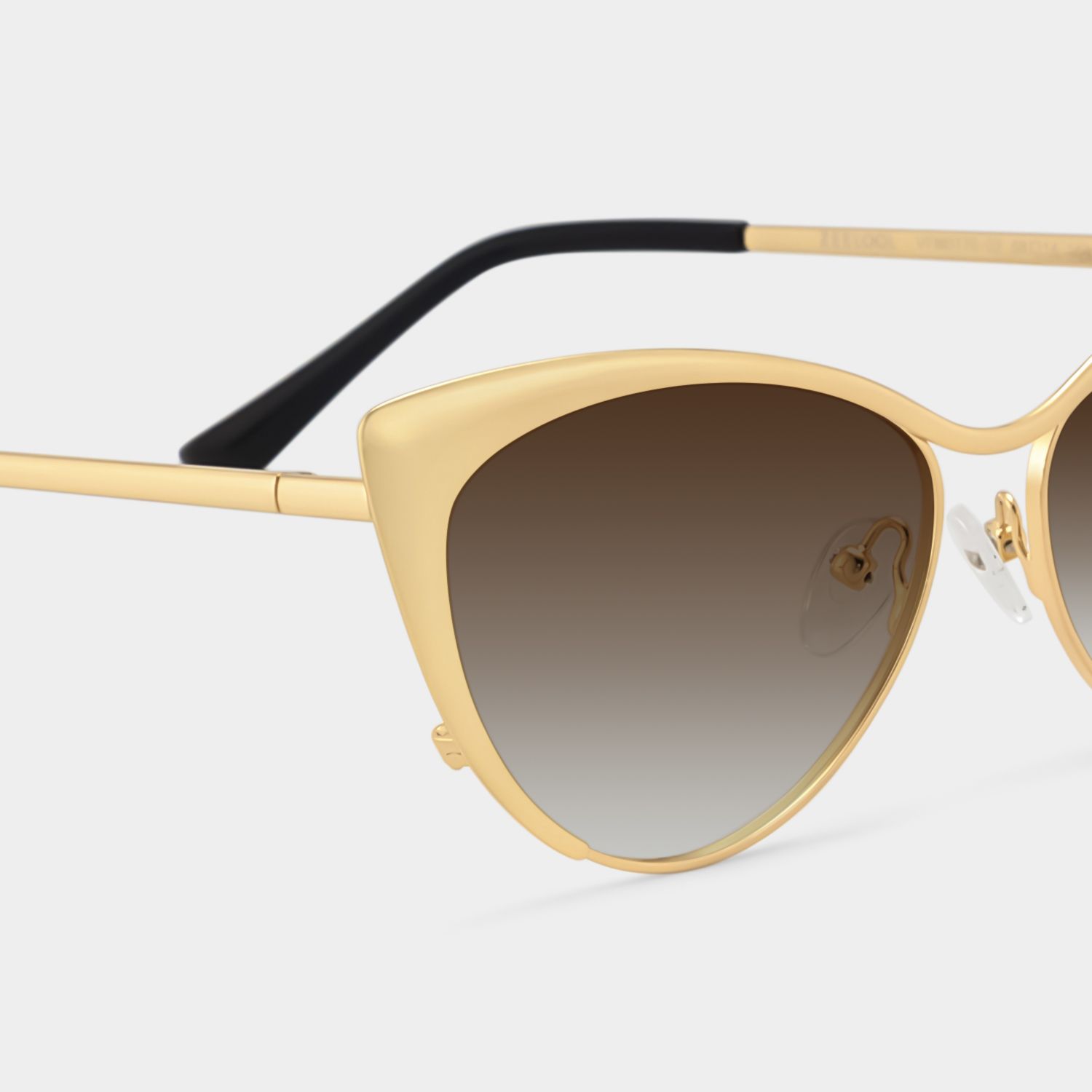 Ellen Gold Frame Sunglasses with Cat Eye Style | ZEELOOL CA4