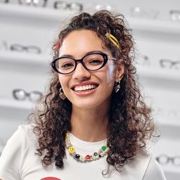 Blaire Black Oval Glasses9