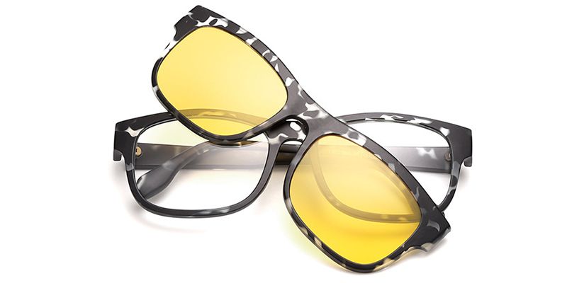 Buy  Optical Glasses and EyeWear Frames on Zeelool0