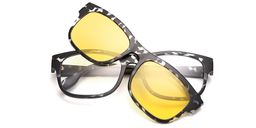 Quella Clip-on Glasss0