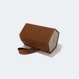 High-end Leather Hanging Brown Eyeglasses Storage Box2