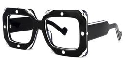 Yuri Square Black Glasses1