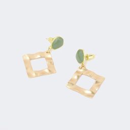Stylish Rhombus Gold Earrings0