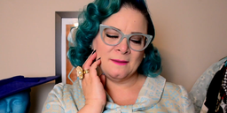 Susanna Cat Eye Green Glasses1