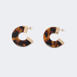 Stylish C Letter Shape Tortoise Earrings0