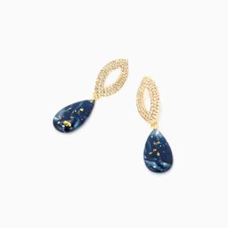 Pretty Diamonds-Decorated Leaf Shape Earrings0