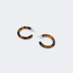 Stylish C Letter Shape Tortoise Earrings1
