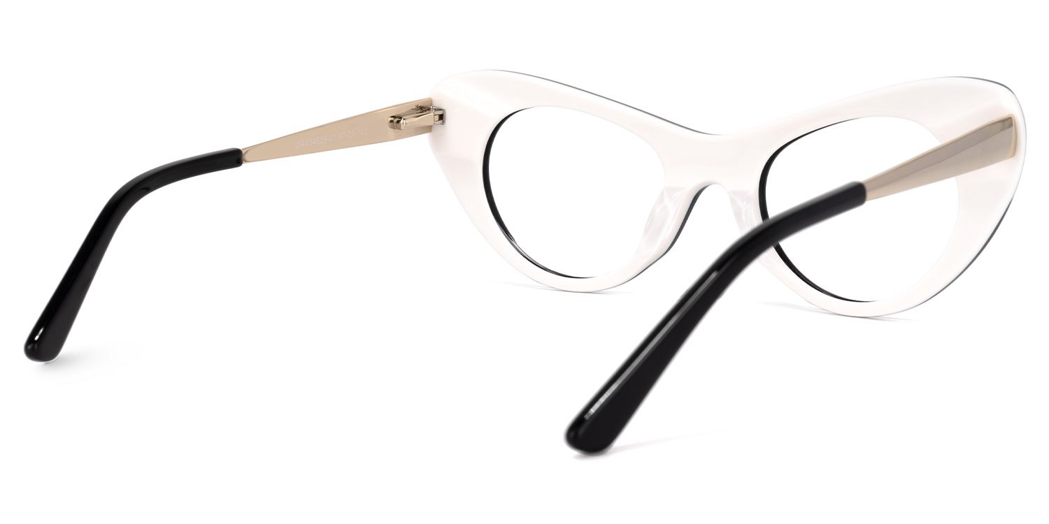 Buy Mayra  Optical Glasses and EyeWear Frames on Zeelool4