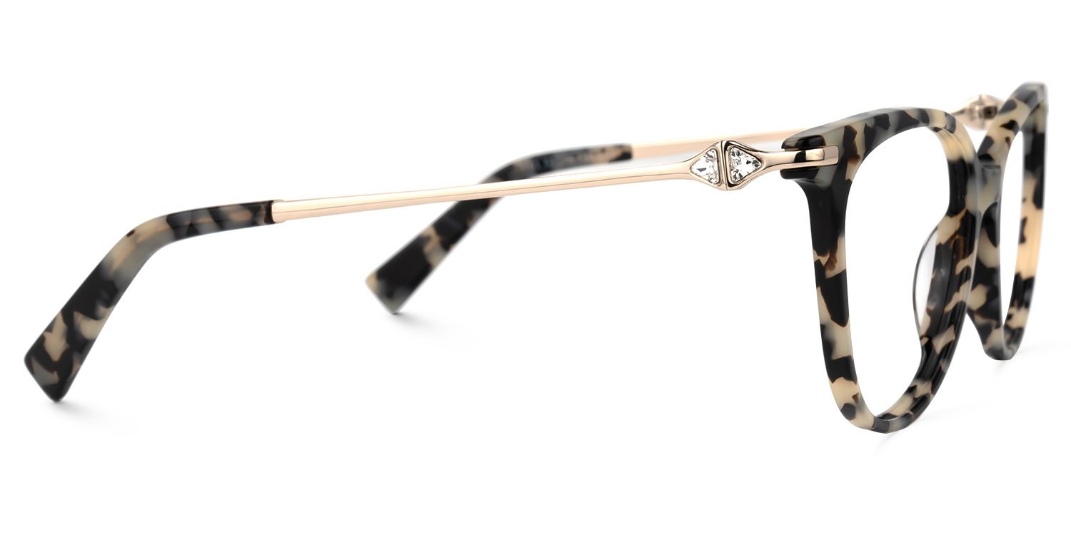 Buy Veruska  Optical Glasses and EyeWear Frames on Zeelool2