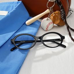 Everly Black Oval Glasses2