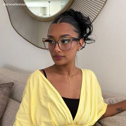 Dacarine Black Gold Square Glasses5
