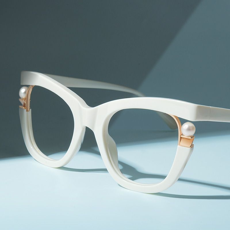 Pearl White Cat eye Glasses