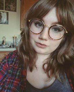 I got my glasses today !! I was nervous that I wouldn’t be able to see1