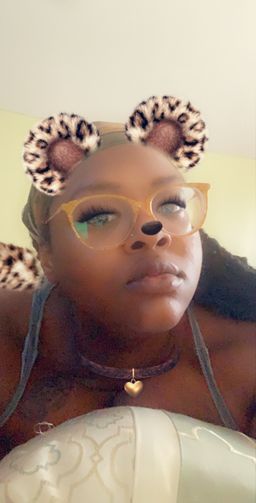 Cute basic functional everyday frame. Nice color tone in my brown skin0