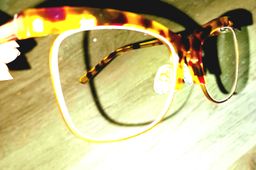 New favorite frames!! Gorgeous details and fit perfectly. Love love lo1
