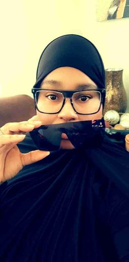 I LOVE THESE GLASSES SO MUCH, CAN GO FROM  DAY TO NIGHT , WITHOUT HAVI1