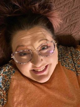 Absolutely love these frames! Light weight, beautiful, comfortable, gr0