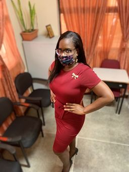 Very pretty. But was a bit wider than expected. Had to get it adjusted0