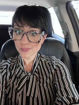 A little oversized for me, but I love that because I use them for bifo0