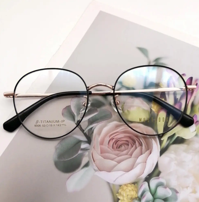 Buy  Optical Glasses and EyeWear Frames on Zeelool0